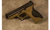 Smith & Wesson ~ M&P40 ~ .40S&W - 2 of 9