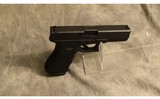 GLOCK ~ MODEL 20 ~ 10MM AUTO - 1 of 4