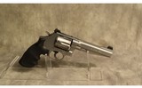 SMITH & WESSON ~ MODEL 686-6 PRO-SERIES ~ .357 MAGNUM - 1 of 4