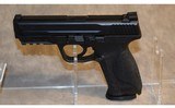SMITH & WESSON ~ M&P40 M2.0 - 3 of 3