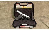 Glock~ 17~ 9x19 - 3 of 3