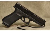 Glock~ 22 Gen 5~ .40 S&W - 1 of 3