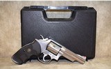 Smith & Wesson~66-3~.357 Magnum - 2 of 6