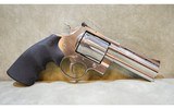 Colt~Anaconda~.44 magnum - 1 of 9