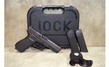 Glock~21 GEN 4~.45 Auto - 2 of 6