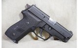 SIG SAUER~P229~.40 S&W