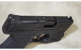 Smith & Wesson~M&P 40 Shield~.40 S&W - 3 of 5