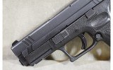 Springfield~XD-40~.40 S&W - 4 of 4