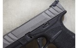 Stoeger~STR-9MC~9mm Luger - 5 of 5