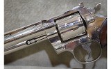 Colt~Python~.357 Magnum - 9 of 10
