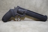 Taurus~Raging Hunter~.44 magnum - 1 of 7