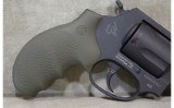 Taurus~605~.357 magnum - 3 of 8