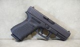 Glock~19 GEN 3 ~9mm Luger - 1 of 6