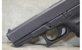 Glock~19 GEN 3~9mm Luger - 6 of 6