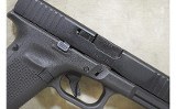 Glock~17 GEN 5 ~9mm Luger - 3 of 6