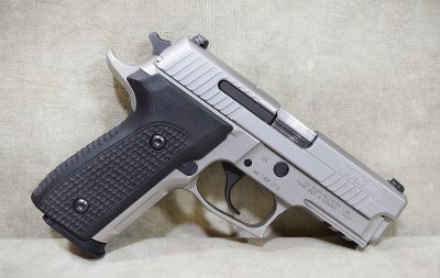 SIG SAUER~229 Elite~.40 S&W