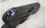 HK~P2000~.40 S&W - 4 of 6