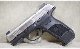 Ruger~SR40C~.40 S&W - 5 of 6