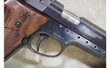 Smith & Wesson~952-1~9mm Luger - 4 of 13
