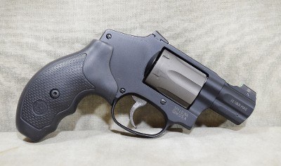 Smith & Wesson~432-UC~.32 H&R Magnum