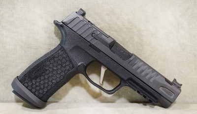 SIG SAUER~P365 Fuse~9mm Luger