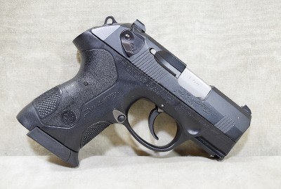 Beretta~PX4 Storm~9mm Luger
