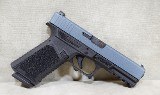 Glock~22~.40 S&W - 1 of 10