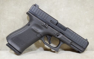 Glock~44~.22 Long Rifle