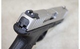Smith & Wesson~SD40 VE~.40 S&W - 5 of 10