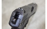 HK~USP Compact~.40 S&W - 5 of 10