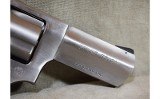 Ruger~SP101~.357 magnum - 5 of 11