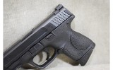 Smith & Wesson~M&P 40C~.40 S&W - 9 of 9