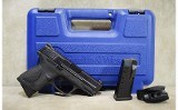 Smith & Wesson~M&P 40C~.40 S&W - 2 of 9