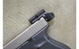 Glock~19 GEN 4~9mm Luger - 10 of 10
