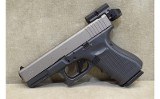 Glock~19 GEN 4~9mm Luger - 7 of 10