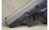 Glock~19 GEN 4~9mm Luger - 8 of 10