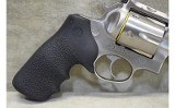 Ruger~Super Redhawk~.44 magnum - 3 of 10