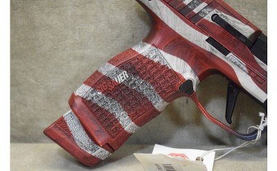 SIG SAUER~P365 Spectre~9mm Luger - Image 4 of 11