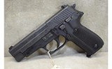 SIG SAUER~P226 40th Anniversary~9mm Luger - 7 of 9
