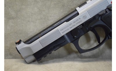 Beretta~92XI~9mm Luger - Image 9 of 11