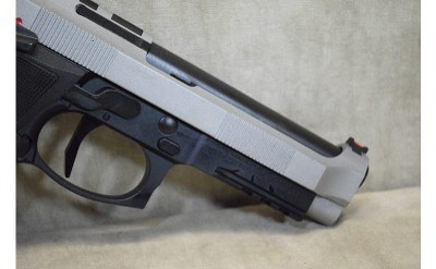 Beretta~92XI~9mm Luger - Image 5 of 11