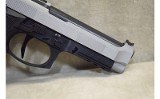 Beretta~92XI~9mm Luger - Image 5 of 10