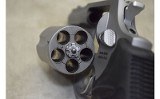Taurus~605~.357 magnum - 5 of 8