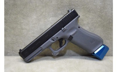 Glock~17 Gen 5~9mm Luger - Image 8 of 10