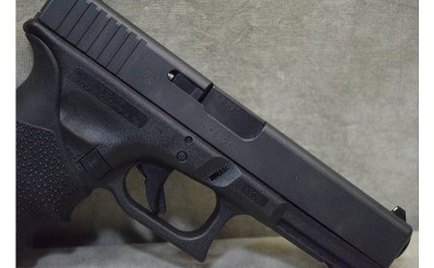 Glock~17 Gen 4~9mm Luger - Image 4 of 10