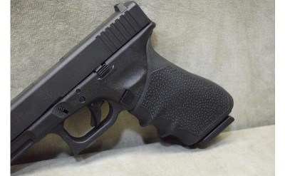 Glock~17 Gen 4~9mm Luger - Image 10 of 10