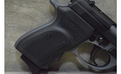 Bersa~Firestorm~.22 Long rifle - Image 3 of 9