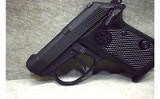 Beretta~3032 Tomcat~.32 auto - 6 of 8