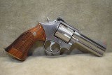 Smith & Wesson~686-3~.357 magnum - 1 of 12