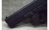 Glock~17 Gen 4~9mm Luger - 9 of 10